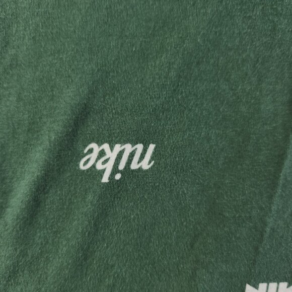The Nike Tee Small Green Short Sleeve Silver Logo Print Tshirt Swoosh All Cotton - Picture 11 of 16